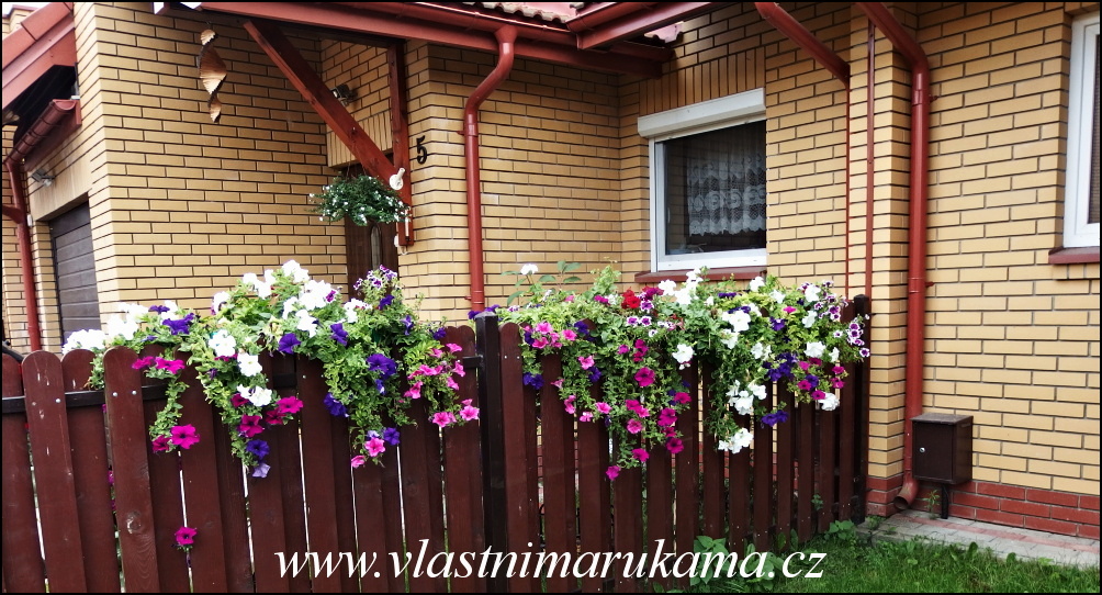 Vnější plášť domu , foto med