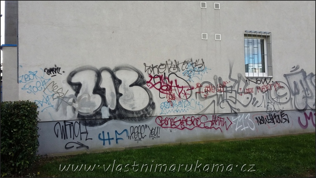 jak se zbavit čmáranic na omítce